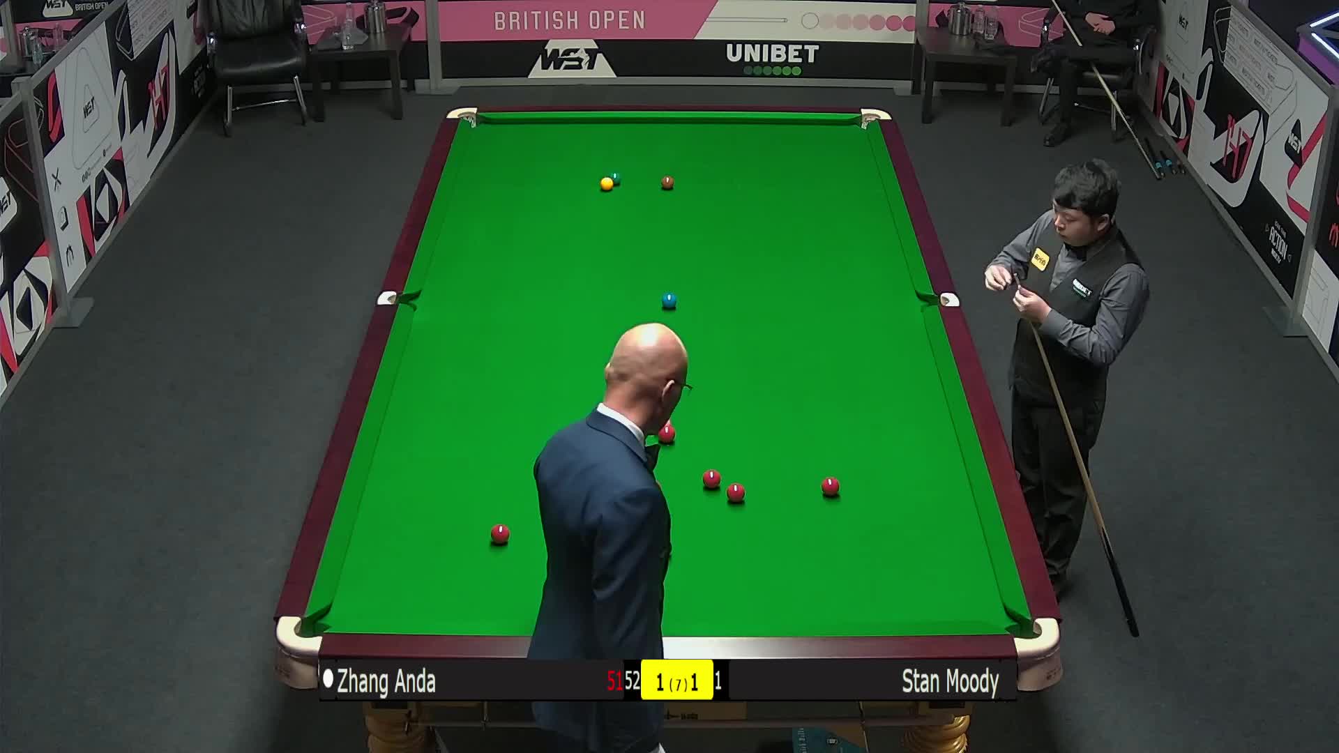 她正带着连 她正带着连